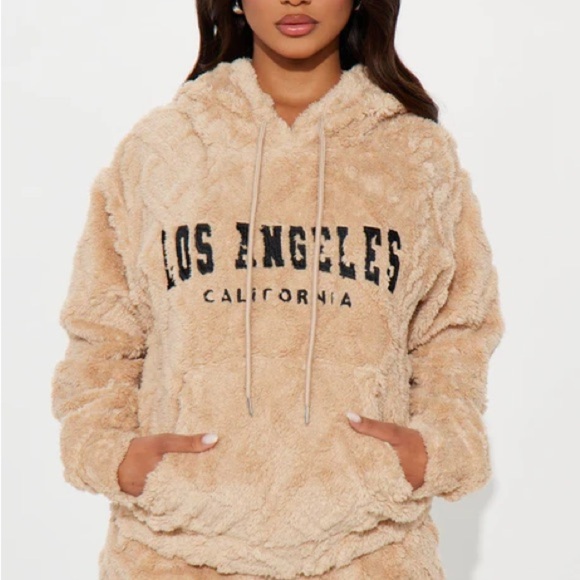 Los Angeles California Tan Fuzzy Sherpa Hoodie - Picture 2 of 5